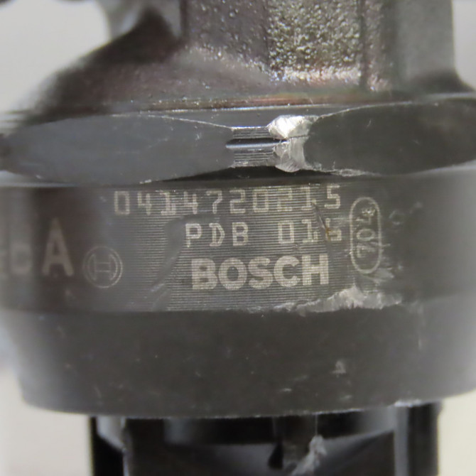 Injecteur occasion VOLKSWAGEN GOLF V Phase 1 11-2003->10-2008 1.9 TDI 105ch 38130073AG 4