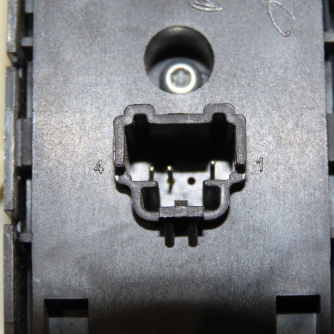 Commande lève-glace porte avant gauche occasion FORD ECOSPORT 5180600 3