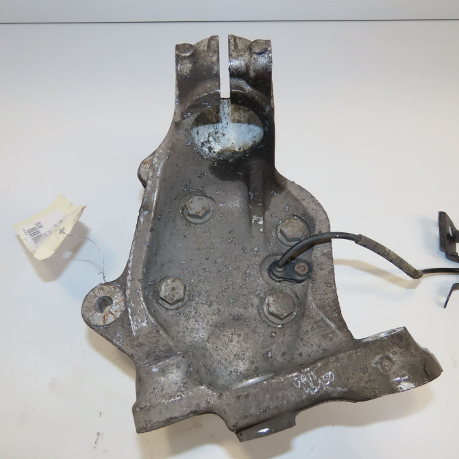 Moyeu avg occasion B.M.W. SERIE 3 V Phase 1 03-2005->09-2008 31216765157 2