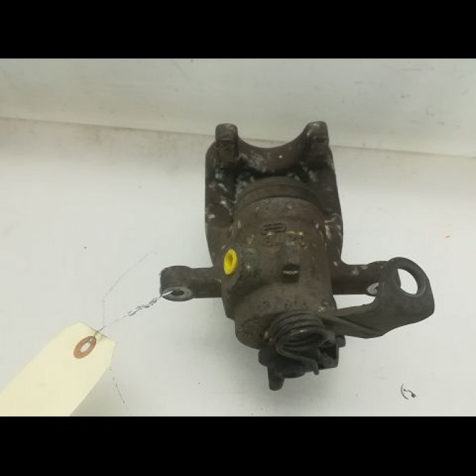 Etrier de frein arrière gauche occasion PEUGEOT 308 I Phase 1 09-2007->03-2011 1.6 HDI 16v 110ch 9670366380 2