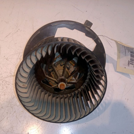 <span class="tt">Ventilateur de chauffage occasion  </span><span class="designation"> </span>