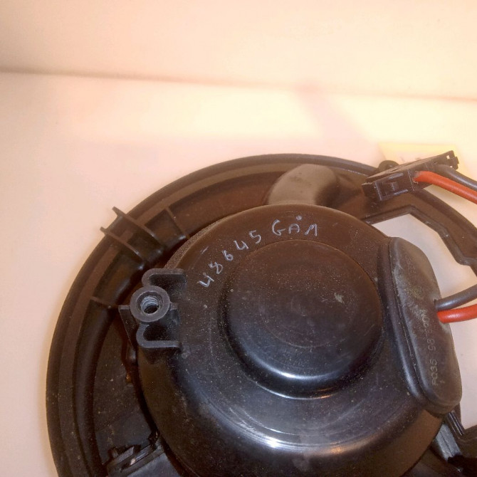 Ventilateur de chauffage occasion VOLKSWAGEN GOLF VI Phase 1 10-2008->04-2013 2.0 TDI 140ch 1K1820021 3