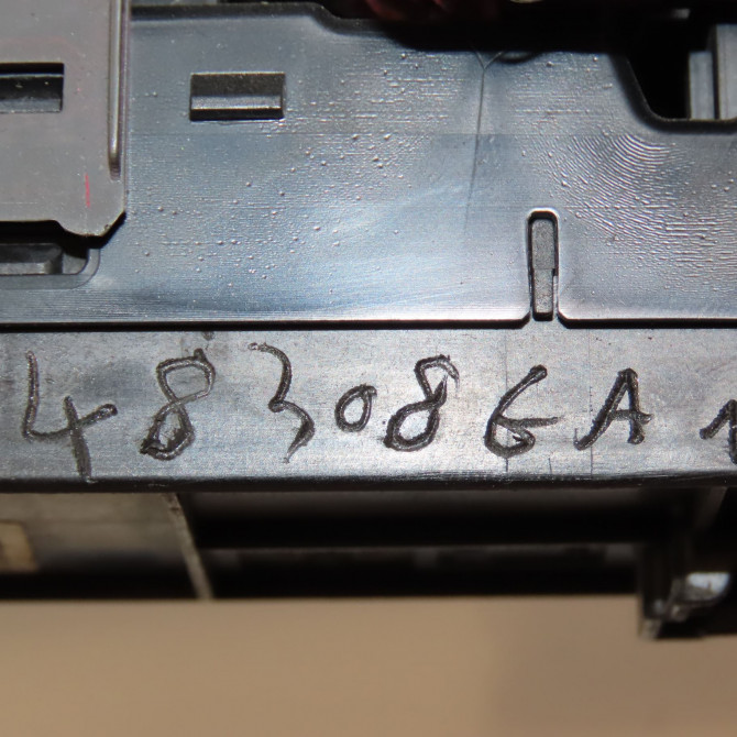 Commande lève-glace porte avant gauche occasion NISSAN JUKE Phase 1 09-2010->... 1.5 DCI 110ch 254011KA0D 5