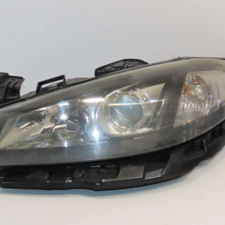 Phare gauche occasion RENAULT LAGUNA II Phase 2 03-2005->09-2007 2.2 DCI 150ch 7701476385