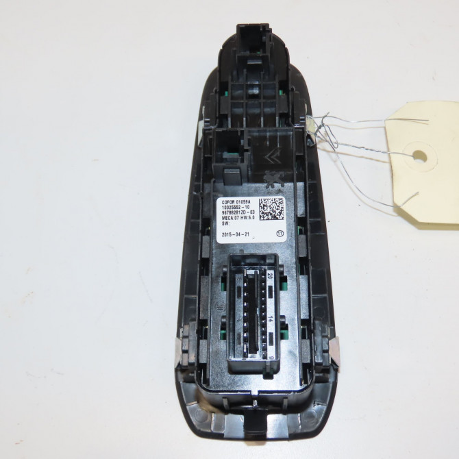 Commande lève-glace porte avant gauche occasion PEUGEOT 308 II 308 II Phase 1 2013-06-01->2017-08-31 1.6 e-HDi 115ch 96788281ZD 2