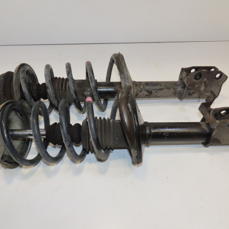 Amortisseur avant droit occasion DACIA SANDERO I Phase 1 06-2008->10-2012 1.5 DCI 75ch 8200647862