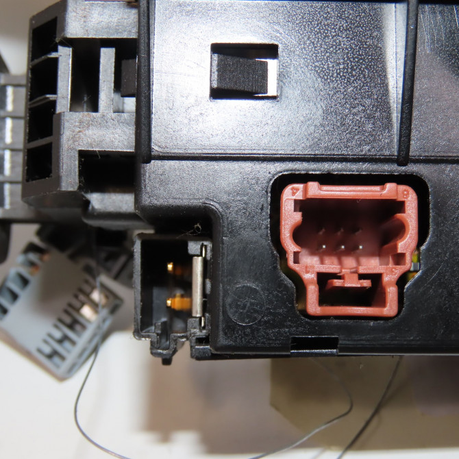 Bloc commodos occasion PEUGEOT 307 Phase 2 06-2005->03-2008 1.6i 16v 6242A6 3