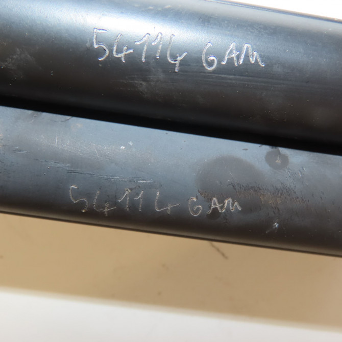 Verin droit hayon occasion  904527457R 2