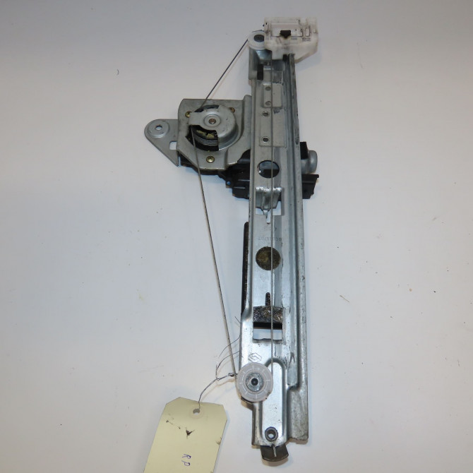 Mecanisme+moteur leve-glace arg occasion RENAULT MEGANE II Phase 1 09-2003->12-2005 1.6 16v 8201010924 1