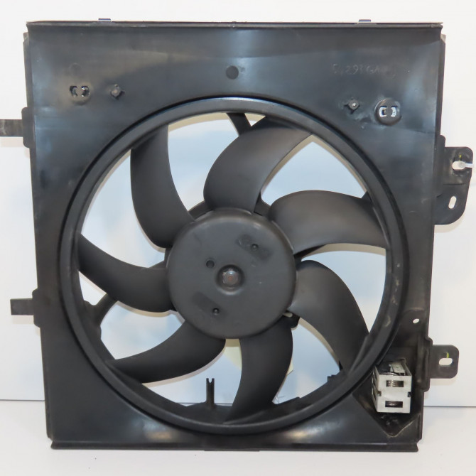 Ventilateur de refroidissement occasion CITROEN C3 I Phase 2 10-2005->12-2010 1.4i 9812028580 1