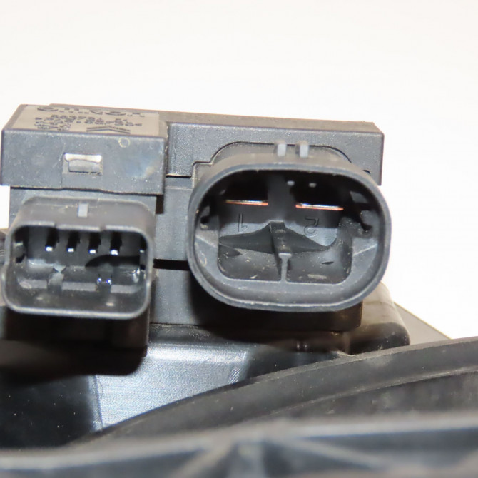Ventilateur de refroidissement occasion CITROEN C3 I Phase 2 10-2005->12-2010 1.4i 9812028580 4