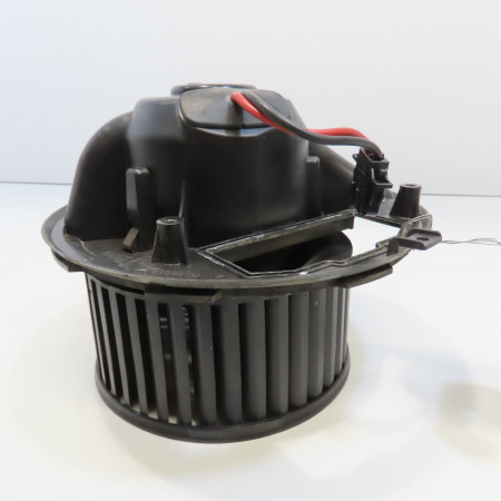 Ventilateur de chauffage occasion VOLKSWAGEN TOURAN II Phase 1 09-2010->12-2015 1K1820021