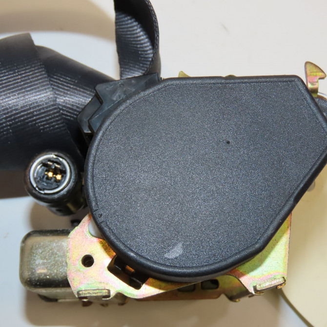 Ceinture arrière droite occasion RENAULT MEGANE II Phase 2 01-2006->06-2009 1.9 DCI 130ch 8200562491 4