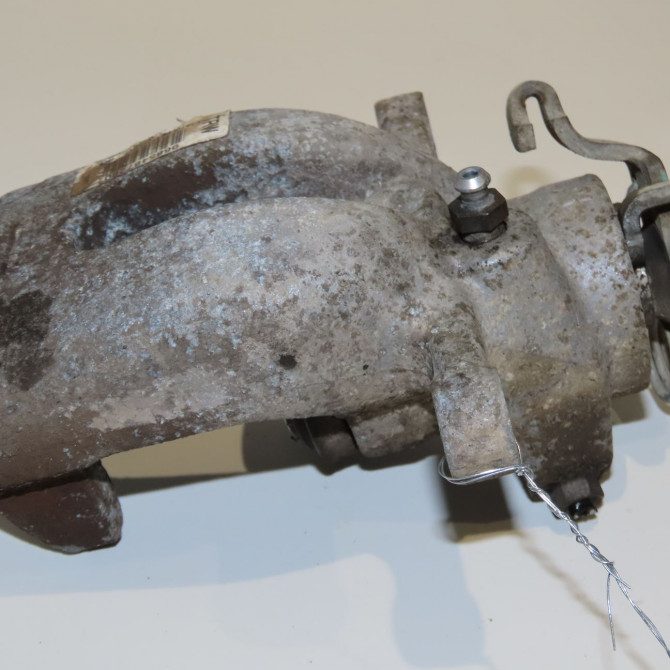 Etrier de frein arrière droit occasion PEUGEOT 308 I Phase 1 SW 05-2008->03-2011 1.6 HDI 110ch 4401P5 1