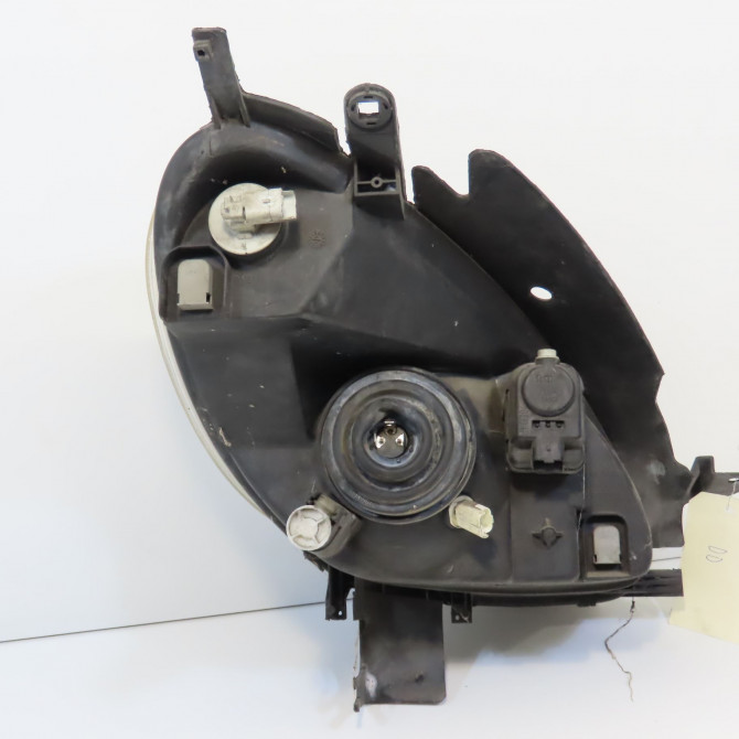 Phare gauche occasion CITROEN XSARA PICASSO Phase 2 02-2004->12-2010 1.6i 16v 620837 2