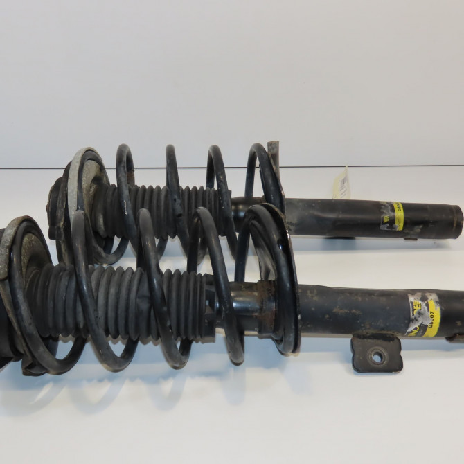 Amortisseur avant droit occasion CITROEN XSARA PICASSO Phase 2 02-2004->12-2010 1.6i 16v 5202CA 1