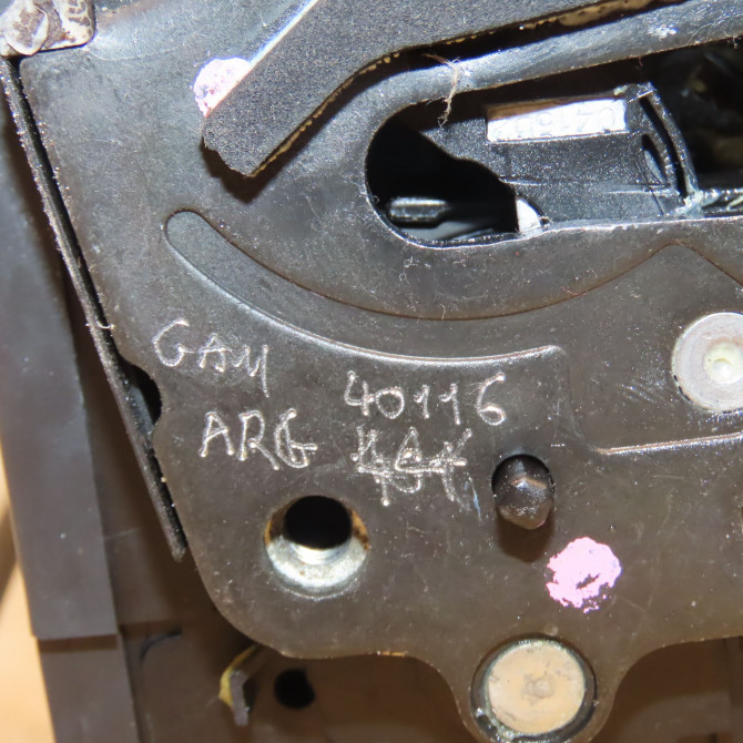 Serrure porte arg occasion PEUGEOT 308 II Phase 1 SW 02-2014->08-2017 9826126080 2