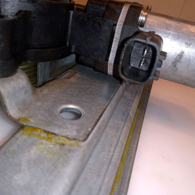 Mecanisme+moteur leve-glace ard occasion RENAULT CAPTUR Phase 1 02-2013->... 1.5 DCI 90ch 827009380R 3