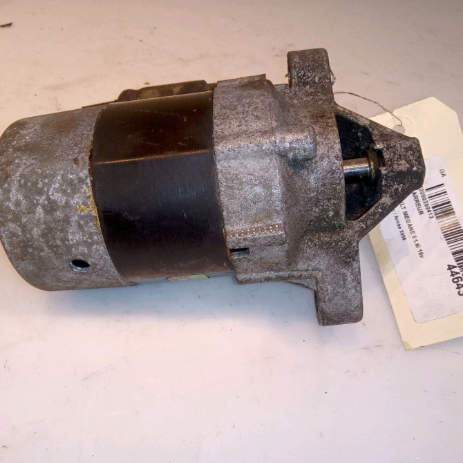 Démarreur occasion RENAULT MEGANE II Phase 2 01-2006->06-2009 1.6i 16v 110ch 233004003R 2