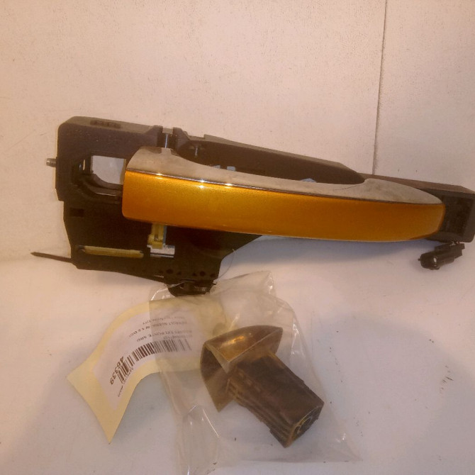 Poignee ext porte ard occasion RENAULT SCENIC IV Phase 1 04-1995->04-1999 1.6 DCI 130ch 806064489R 1