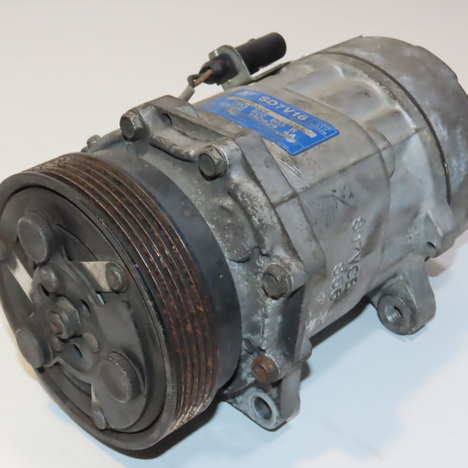 Compresseur air conditionne occasion VOLKSWAGEN SHARAN I Phase 3 01-2004->09-2010 7M3820803C 1