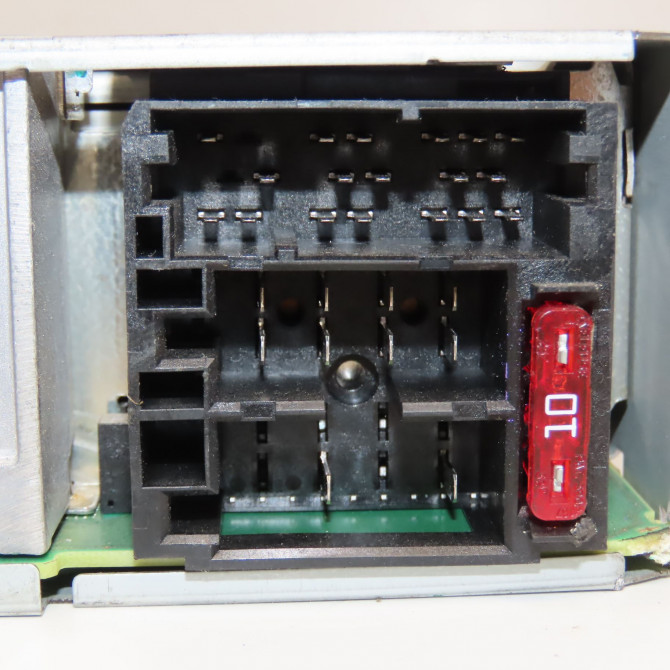 Autoradio occasion RENAULT CLIO III Phase 2 03-2009->12-2014 1.5 DCI 75ch 281157237R 3