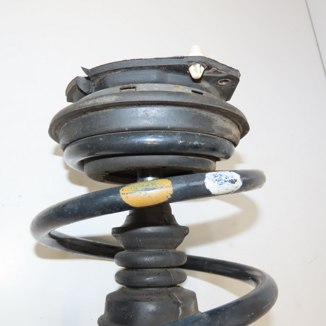 Amortisseur avant droit occasion RENAULT LAGUNA II Phase 2 03-2005->09-2007 2.2 DCI 150ch 8200620378 4