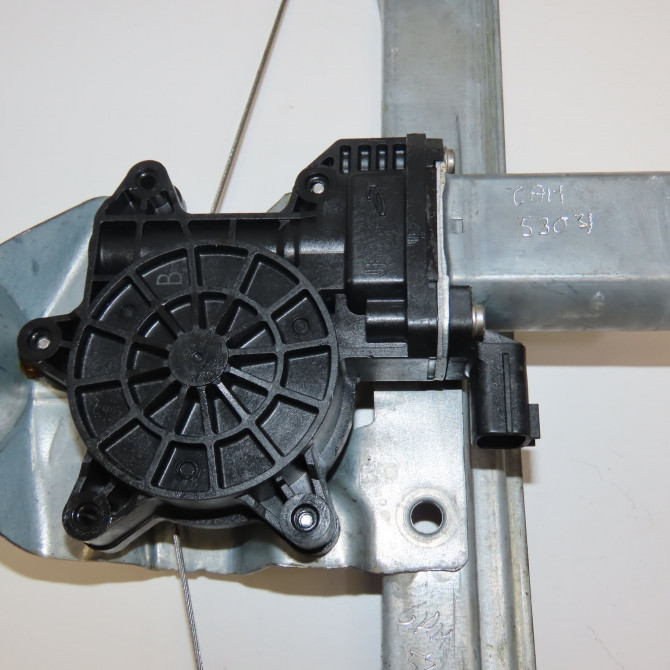 Mecanisme+moteur leve-glace ard occasion RENAULT CAPTUR Phase 1 02-2013->... 0.9 90 ch 827009380R 3