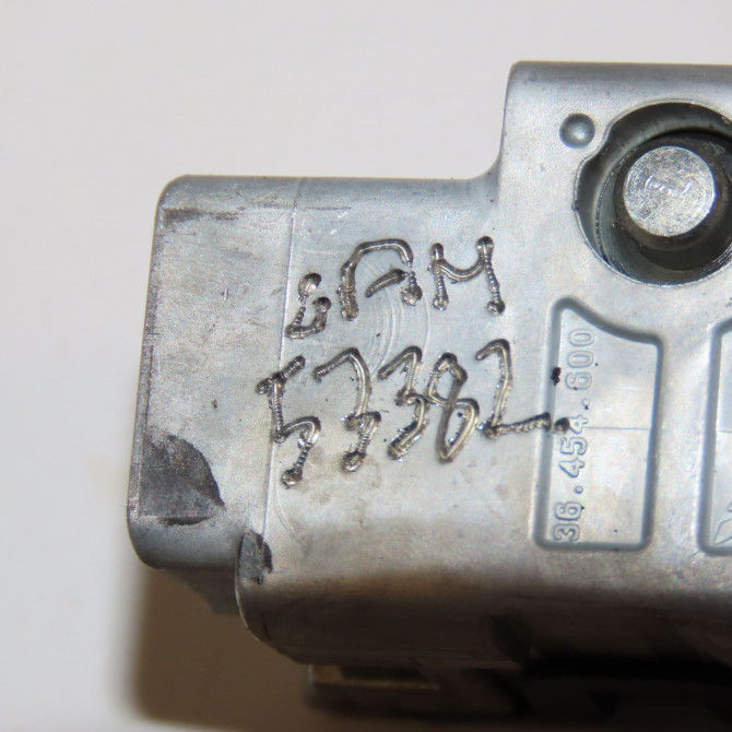 Kit serrures + antivol occasion PEUGEOT 308 II 308 II Phase 1 2013-06-01->2017-08-31 1.6 e-HDi 115ch 1610783580 3