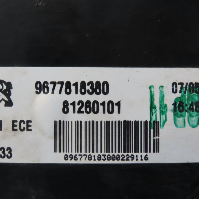 Feu arrière interieur gauche occasion PEUGEOT 308 II 308 II Phase 1 2013-06-01->2017-08-31 1.6 e-HDi 115ch 9677818380 4