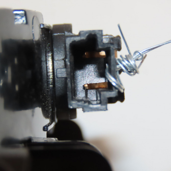 Feux stop supplementaire occasion DACIA SANDERO I Phase 1 06-2008->10-2012 1.5 DCI 75ch 8200734823 3