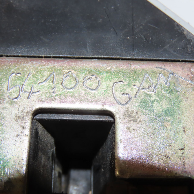 Serrure porte ard occasion CITROEN C4 I Phase 1 11-2004->07-2008 1.6i 16v 9138T6 3