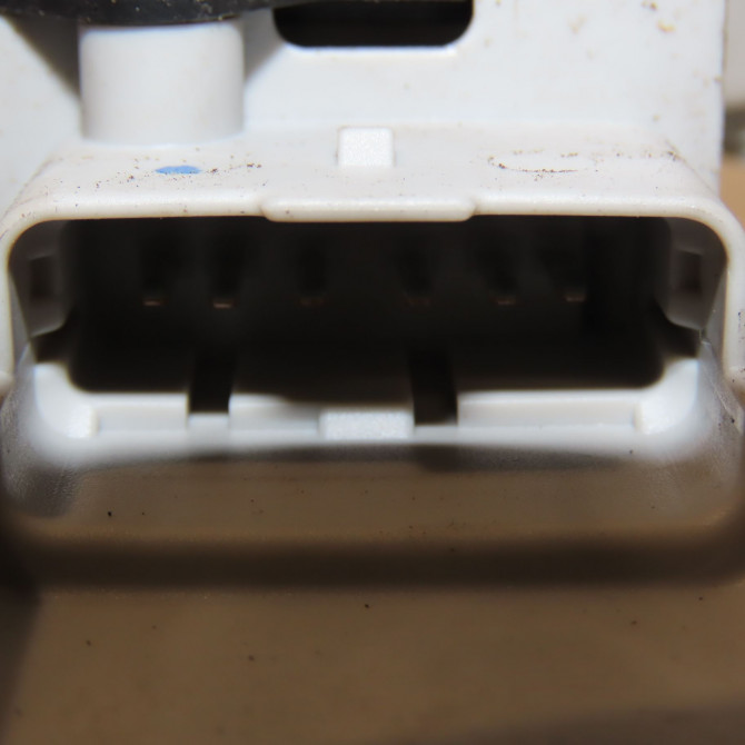 Serrure porte arg occasion CITROEN C4 I Phase 1 11-2004->07-2008 1.6i 16v 9137Q3 2