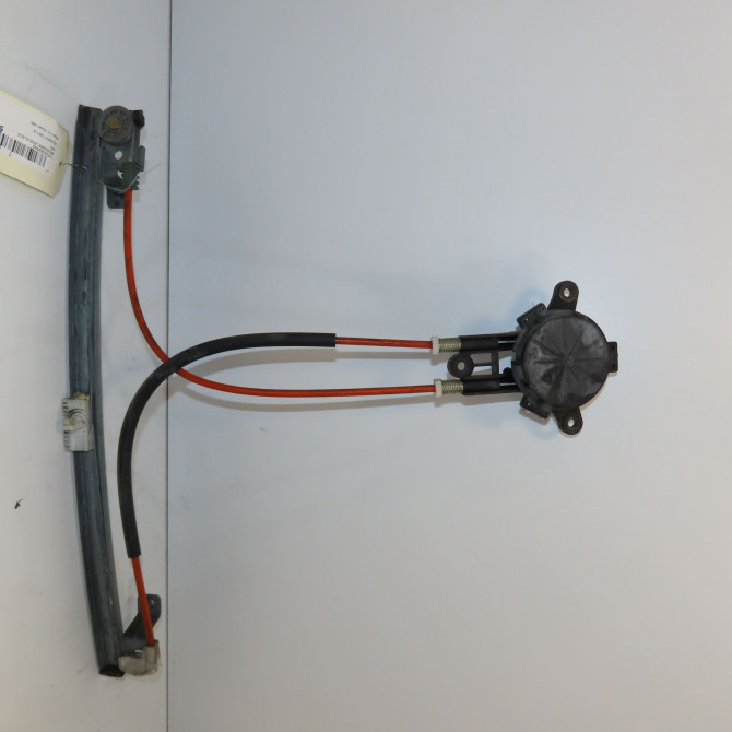 Mécanisme lève-glace avant droit occasion PEUGEOT 106 Phase 2 04-1996->09-2003 1.0i 922275 2