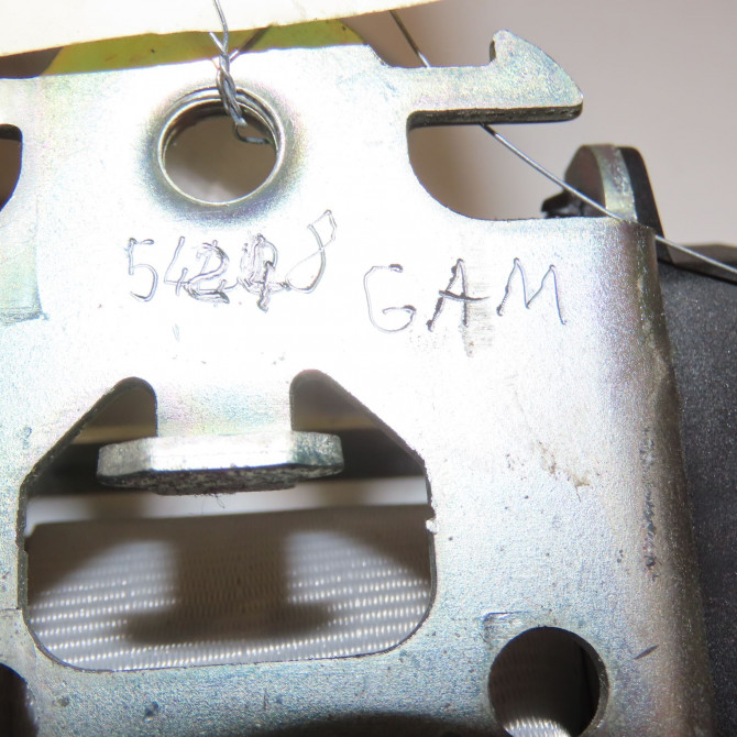 Ceinture avant droite occasion  868846001R 4