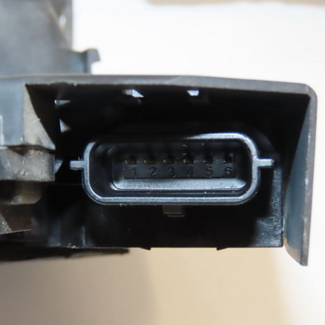 Serrure porte ard occasion RENAULT ESPACE V Phase 1 02-2015->... 1.6 DCI 160ch 825021381R 5