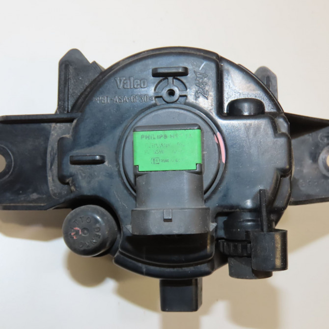 Phare antibrouillard avant gauche occasion NISSAN MICRA III Phase 2 11-2005->11-2007 1.5 DCI 86ch 2615589925 2