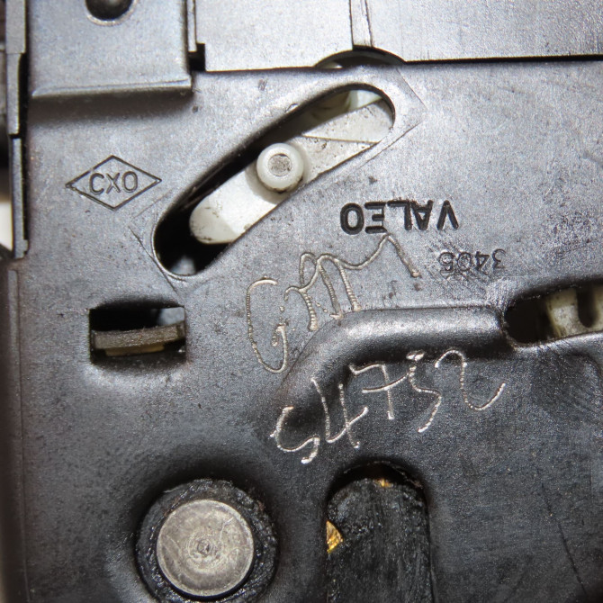 Serrure hayon occasion NISSAN MICRA III Phase 2 11-2005->11-2007 1.5 DCI 86ch 90502EY12D 4