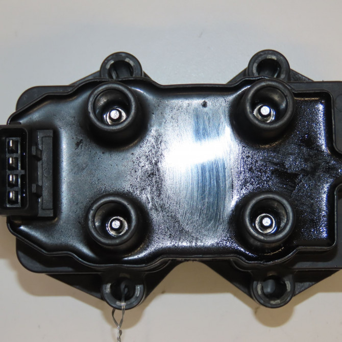 Bobine allumage occasion PEUGEOT 106 Phase 2 04-1996->09-2003 1.1i 597070 2