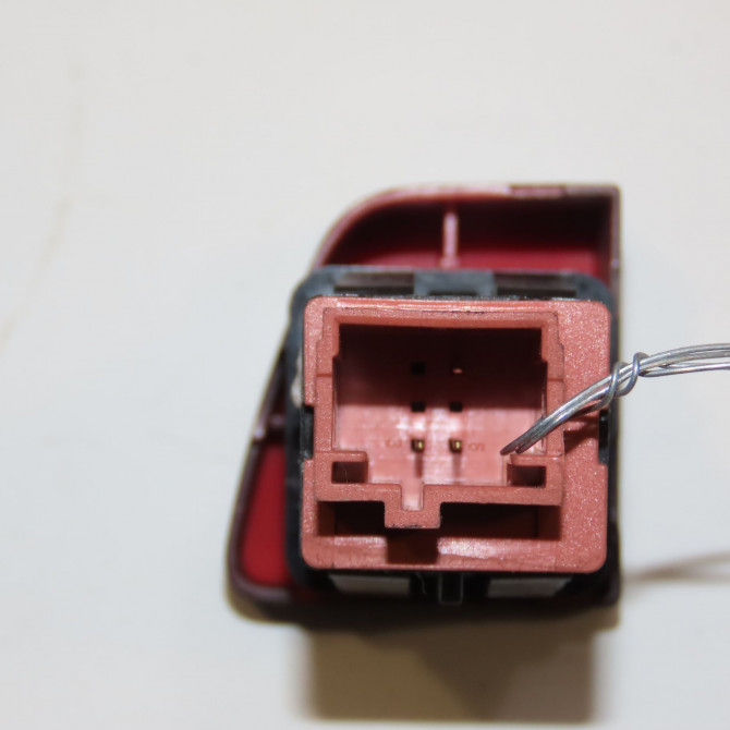 Bouton de warning occasion PEUGEOT 5008 I Phase 1 11-2009->12-2013 1.6 HDI 112ch 624344 2