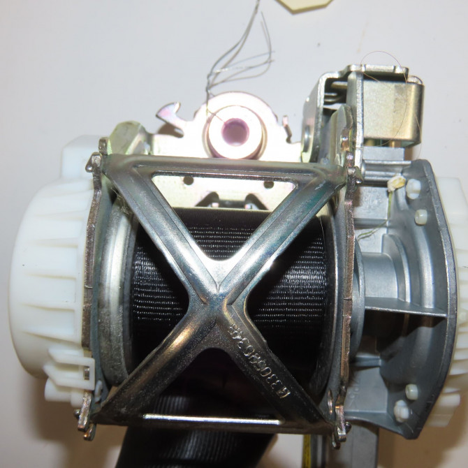 Ceinture avant droite occasion PEUGEOT 5008 I Phase 1 11-2009->12-2013 1.6 HDI 112ch 98019795XX 2