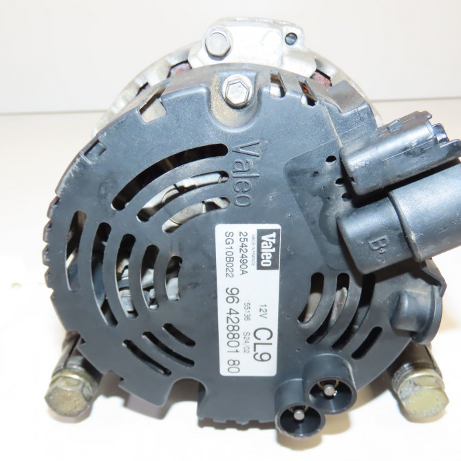 Alternateur occasion CITROEN C5 I Phase 1 03-2001->09-2004 2.0i 5705KY 4