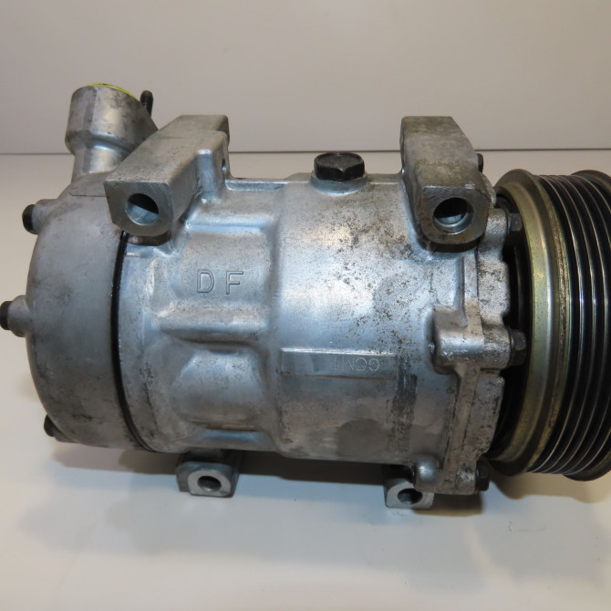 Compresseur air conditionne occasion CITROEN C5 I Phase 1 03-2001->09-2004 2.0i 6453JF 2