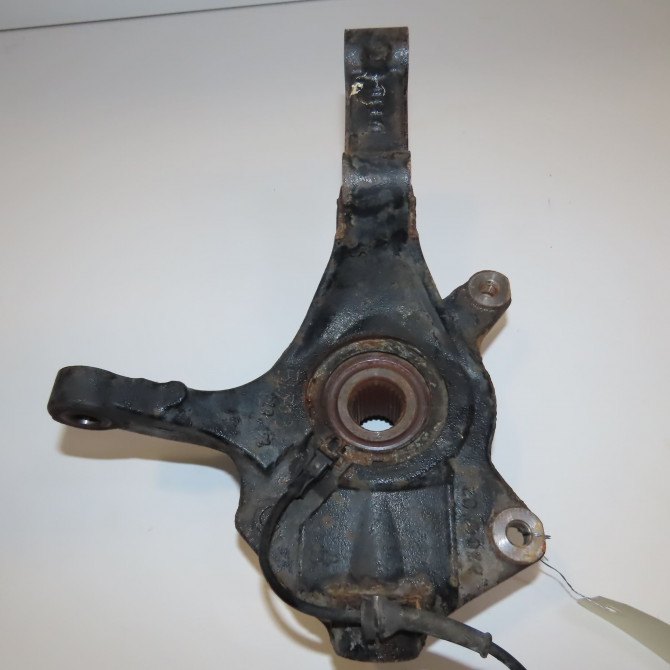 Moyeu avg occasion RENAULT ESPACE IV Phase 1 09-2002->03-2006 3.0 DCI 8200570190 2