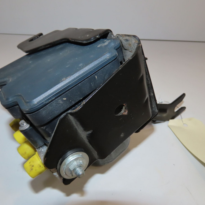 Unité hydraulique ABS occasion DACIA DUSTER Phase 2 09-2013->... 476605586R 1