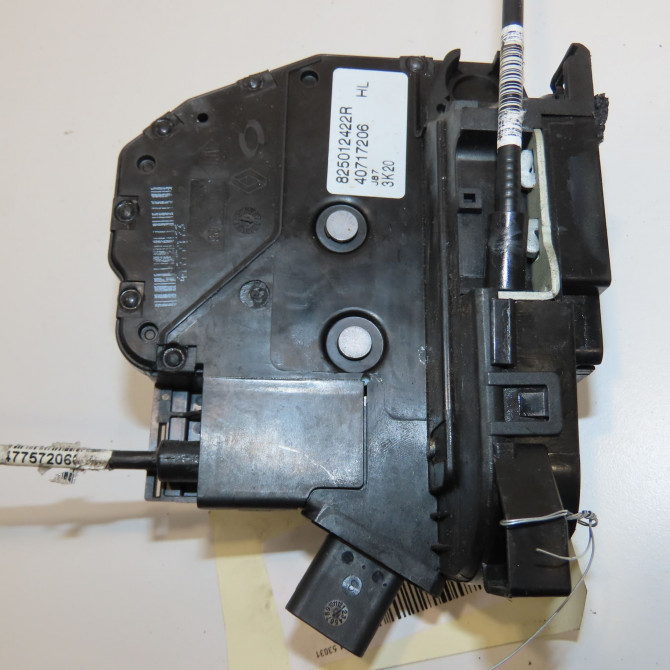 Serrure porte arg occasion RENAULT CAPTUR Phase 1 02-2013->... 0.9 90 ch 825012422R 2