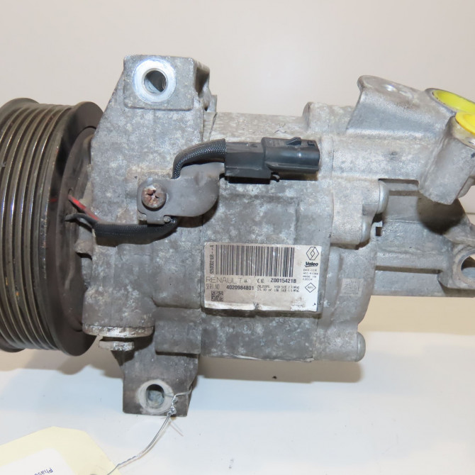 Compresseur air conditionne occasion  926000216R 1