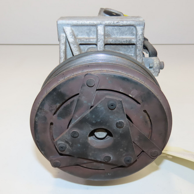 Compresseur air conditionne occasion  926000216R 3