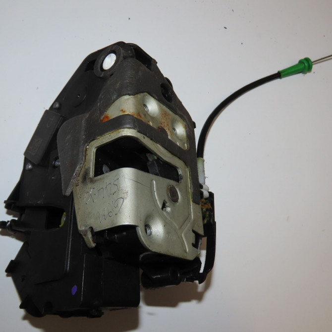 Serrure porte ard occasion FORD FIESTA VI Phase 1 10-2008->11-2012 1.4 TDCI 70ch 2053473 1