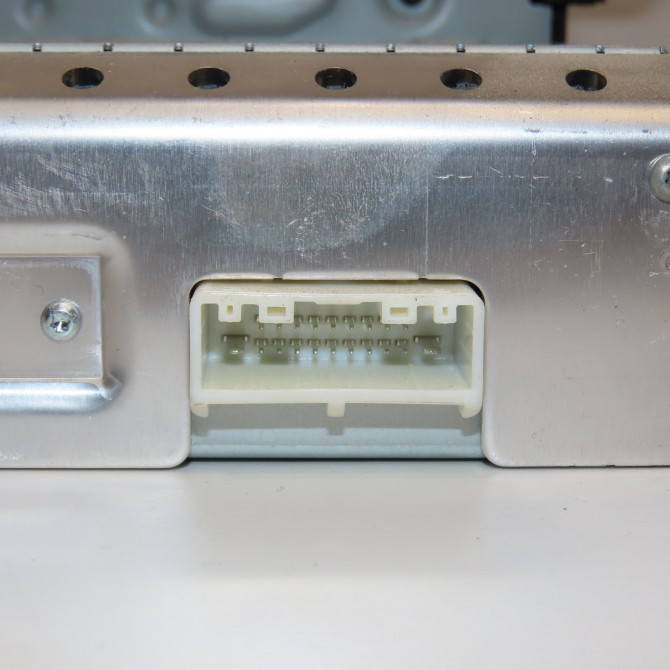 Autoradio occasion RENAULT TWINGO III Phase 1 06-2014->... 1.0 SCE 12v 70ch 280211484R 4